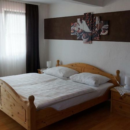 Pension Burger B&B Weibersbrunn Exteriör bild